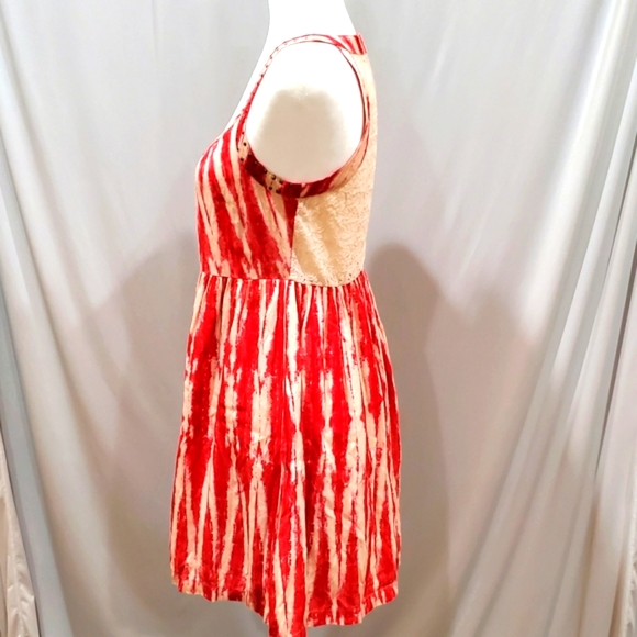 American Rag dress Medium red and white tie dye NWOT - Picture 4 of 6